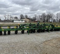 2016 John Deere 1725 Thumbnail 4