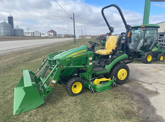 2022 John Deere 1025R Tractor - Compact Utility For Sale