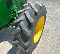 2020 John Deere 7210R Thumbnail 17