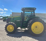 2020 John Deere 7210R Thumbnail 2