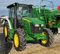 2023 John Deere 5105M Thumbnail 1