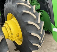 2022 John Deere 8R 370 Thumbnail 16