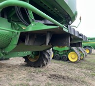 2016 John Deere S680 Thumbnail 10