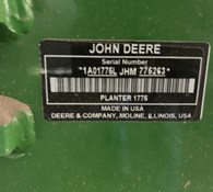 2018 John Deere 1775NT Thumbnail 18