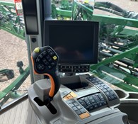 2022 John Deere 616R Thumbnail 28