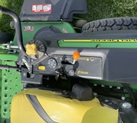 2020 John Deere Z930M Thumbnail 22