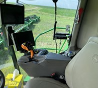 2020 John Deere S780 Thumbnail 34