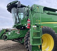 2023 John Deere S780 Thumbnail 3