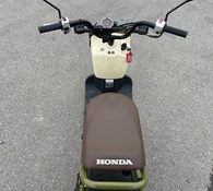 2024 Honda Ruckus Thumbnail 4