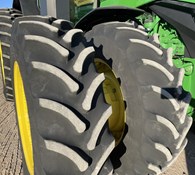 2022 John Deere 8R 410 Thumbnail 13