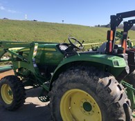 2018 John Deere 4044M Thumbnail 4