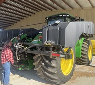 2020 John Deere 9520R Thumbnail 10