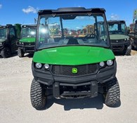 2023 John Deere XUV 835E Thumbnail 9