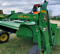 2015 John Deere 630 Thumbnail 2