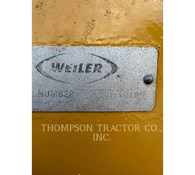 2012 Weiler E2850 Thumbnail 6