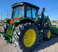 2022 John Deere 6110M Thumbnail 4