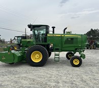 2021 John Deere W235 Thumbnail 1