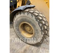 2018 Caterpillar 938 Thumbnail 18