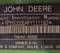2015 John Deere 5055E Thumbnail 9