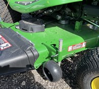 2023 John Deere X384 Thumbnail 7