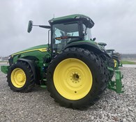 2022 John Deere 8R 310 Thumbnail 4