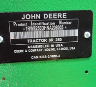 2022 John Deere 8R 250 Thumbnail 34