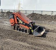2016 Ditch Witch SK755 Thumbnail 2