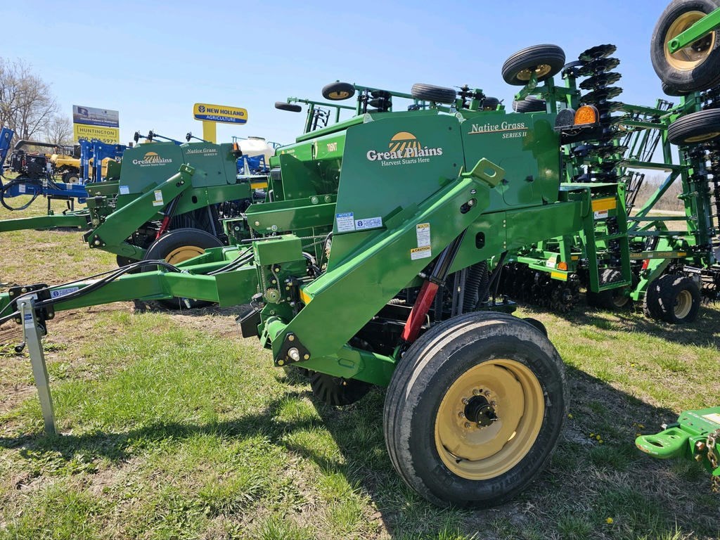 Great Plains End Wheel NT Drill Sembradora de Grano A La VentaFort ...