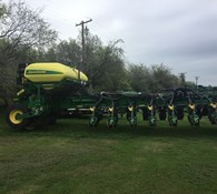 2019 John Deere 1775NT Thumbnail 3