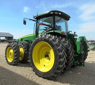 2017 John Deere 8245R Thumbnail 15