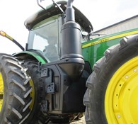 2017 John Deere 8245R Thumbnail 23