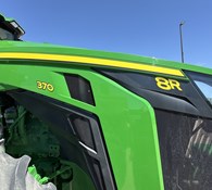 2022 John Deere 8R 370 Thumbnail 9