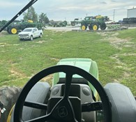 2023 John Deere 8R 250 Thumbnail 7