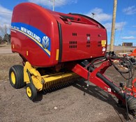 2019 New Holland Roll-Belt™ Round Balers 450 Utility Thumbnail 2