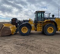 2019 John Deere 844KA Thumbnail 6