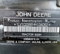 2017 John Deere 1025R Thumbnail 13