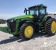 2023 John Deere 8R 230 Thumbnail 2