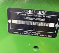 2021 John Deere 6120M Thumbnail 16