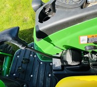 2023 John Deere 4052M Thumbnail 19