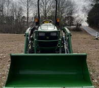 2024 John Deere 1025R Thumbnail 2