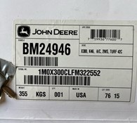 2015 John Deere X300 Thumbnail 4