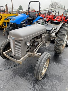 Tractor - Utility For Sale 1951 Ferguson TO 30 , 28 HP