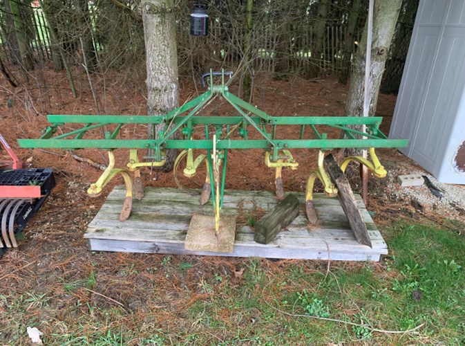 UNKNOWN  Row Crop Cultivator For Sale