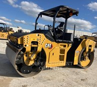 2023 Caterpillar CB16 Thumbnail 1