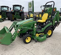 2016 John Deere 1025R Thumbnail 2