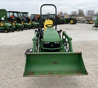 2016 John Deere 1025R Thumbnail 8