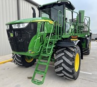 2023 John Deere 800R Thumbnail 10