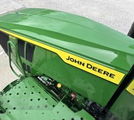 2023 John Deere 800R Thumbnail 36