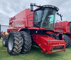 Combine For Sale 2018 Case IH 8240 