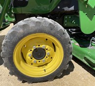 2017 John Deere 2038R Thumbnail 10